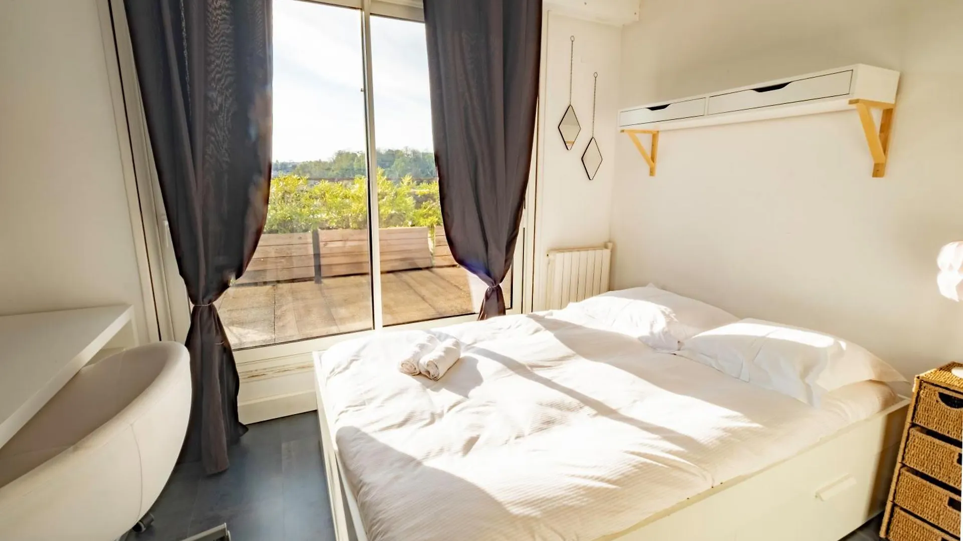 Le Bloy - Grande Terrasse, Proche Paris Apartment Fontenay-aux-Roses